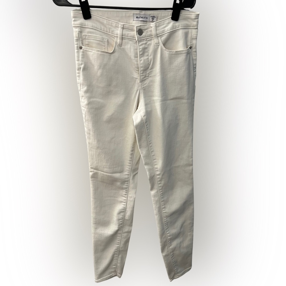 Women’s Athleta White Skinny Jeans - Size 6 tall - with sculptek technology